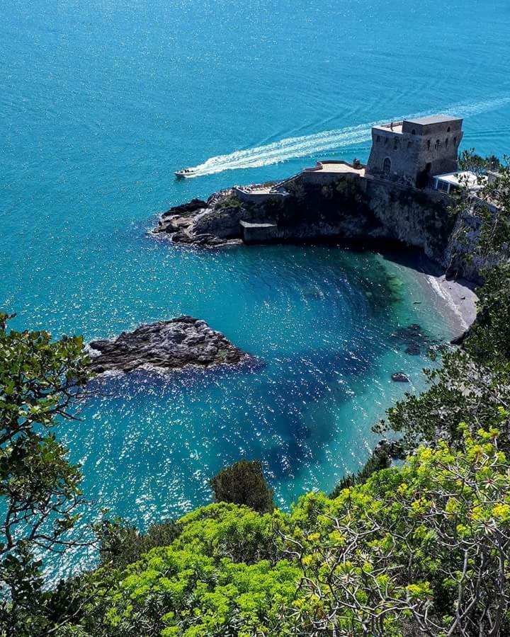 Sentiero Di Costiera Bed & Breakfast Vietri Dış mekan fotoğraf